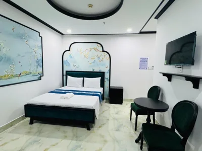 발코니가 있는 더블룸 — gia bảo hotel